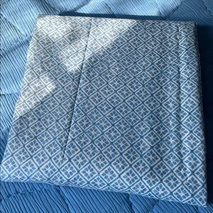 Mainstays Blue Flat Sheet for Full Size Bed